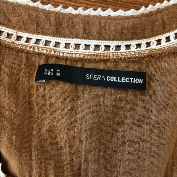 Embroidered Brown Blouse with Floral Design - Picture 7 of 8